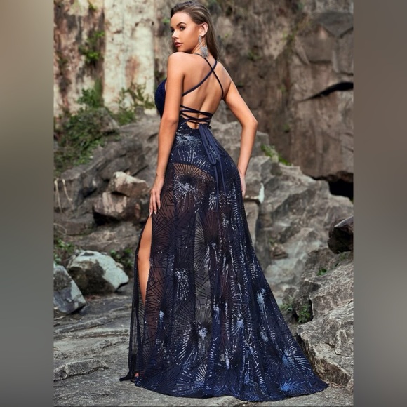 Giffniseti plumging Neck lace up blackless split thigh sequins formal evening. - Picture 5 of 6